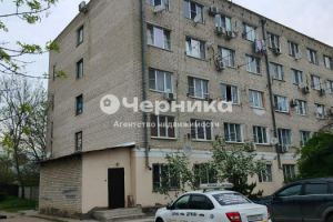 Продам квартиру 2-х комнатную с общей площадью 36м2, 4/5 эт., на улице Тихая, г. Минеральные Воды, Ставропольский край, Россия, агентство АН Черника