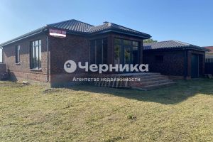 Продам дом 4-х комнатный с общей площадью 150м2, на улице Пер щаденко, г. Шахты, Ростовская обл., Россия, агентство АН Черника