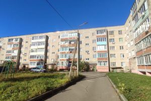 Продам квартиру 2-х комнатную с общей площадью 53м2, 2/5 эт., на улице Парковая, г. Волгореченск, Костромская обл., Россия, агентство Служба недвижимости СЛАВНА