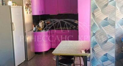 Купить квартиру 3-х комнатную, 75 кв. м. Фотография №1 Продам квартиру 3-х комнатную с общей площадью 75м2, 9/11 эт., на улице Столетовский, г. Севастополь, Крым авт. респ., Россия, агентство ООО Ренессанс Крым. Фотография №1