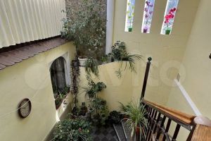 Продам дом 8-ти комнатный с общей площадью 157м2, на улице Куйбышева, г. Феодосия , Крым авт. респ., Россия, агентство АН Метр Крым Сочи Продам дом 8-ти комнатный с общей площадью 157м2, на улице Куйбышева, г. Феодосия , Крым авт. респ., Россия, агентство АН Метр Крым Сочи