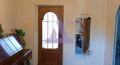 Купить дом, 129.3 кв. м. Фотография №1 Продам дом с общей площадью 129.3м2, на улице Зоотехническая, Центральный район, г. Южный, Алтайский край, Россия, агентство АН Династия 24. Фотография №1