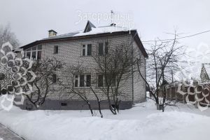 Продам дом 4-х комнатный с общей площадью 268м2, г. Синьково с, Московская обл., Россия, агентство АН Загородный Мир 