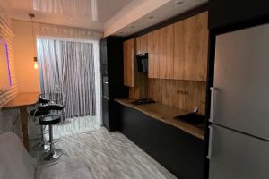 Продам квартиру 1 комнатную с общей площадью 45м2, 8/9 эт., на улице Валентина мосина, г. Зеленоградск, Калининградская обл., Россия, агентство Home Invest