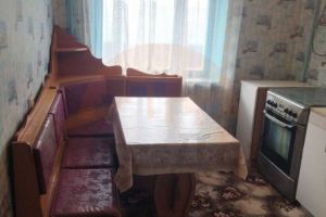 Продам квартиру 1 комнатную с общей площадью 35.6м2, 3/4 эт., на улице Парковая ул, г. Крымское, Крым авт. респ., Россия, агентство СитиДом