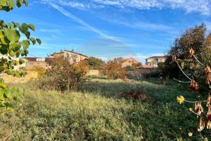 Продам земельный участок, на улице Симферопольская, г. Пгт николаевка, Крым авт. респ., Россия, агентство СитиДом