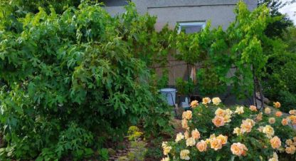 Купить коттедж/дачу 3-х комнатную, 35 кв. м. Фотография №1 Продам коттедж/дачу 3-х комнатную с общей площадью 35м2, г. Михайловка, Крым авт. респ., Россия, агентство СитиДом. Фотография №1