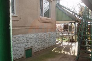 Продам коттедж/дачу 4-х комнатную с общей площадью 94.1м2, г. Саки , Крым авт. респ., Россия, агентство СитиДом