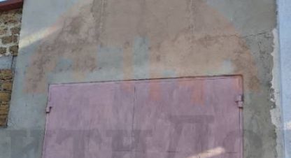 Купить гараж/паркинг, 140 кв. м. Фотография №1 Продам гараж/паркинг с общей площадью 140м2, на улице Заводская ул, г. Саки , Крым авт. респ., Россия, агентство СитиДом. Фотография №1