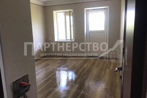 Продам квартиру 3-х комнатную с общей площадью 54м2, 2/2 эт., на улице Свободы, г. Ахтырский, Краснодарский край, Россия, агентство АН "Партнерство"