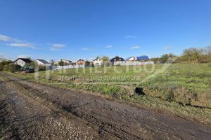 Продам земельный участок, на улице Зелёная, г. Ильский, Краснодарский край, Россия, агентство АН "Партнерство"