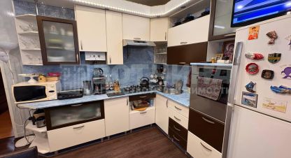 Купить дом 4-х комнатную, 233.1 кв. м. Фотография №1 Продам дом 4-х комнатный с общей площадью 233.1м2, на улице Хвойная, г. Арзамас, Нижегородская обл., Россия, агентство Вотчина. Фотография №1