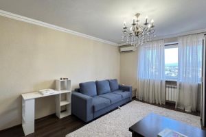 Продам квартиру 2-х комнатную с общей площадью 52м2, 9/9 эт., на улице 2 таманской дивизии ул, г. Нальчик, Кабардино-Балкария респ., Россия, агентство Интернет-партнер