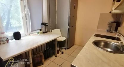 Купить 3-х комнатную квартиру на улице Октябрьская г. Обь. Фотография №4