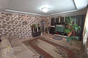 Продам дом 3-х комнатный с общей площадью 92.4м2, на улице Шоссейная, г. Рп колывань, Новосибирская обл., Россия, агентство Главное звено Продам дом 3-х комнатный с общей площадью 92.4м2, на улице Шоссейная, г. Рп колывань, Новосибирская обл., Россия, агентство Главное звено