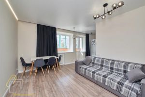 Продам квартиру 2-х комнатную с общей площадью 46.1м2, 7/9 эт., на улице Котовского, Ленинский район район, г. Новосибирск, Новосибирская обл., Россия, агентство Главное звено