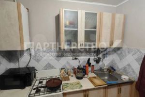 Продам квартиру 3-х комнатную с общей площадью 63м2, 3/4 эт., на улице Красных таманцев, г. Абинск, Краснодарский край, Россия, агентство АН "Партнерство" Продам квартиру 3-х комнатную с общей площадью 63м2, 3/4 эт., на улице Красных таманцев, г. Абинск, Краснодарский край, Россия, агентство АН "Партнерство"