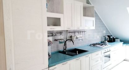 Продам квартиру 3-х комнатную с общей площадью 105м2, 3/3 эт., на улице Никольская, г. Озерецкое, Московская обл., Россия, агентство ГорОбмен. Фотография №1