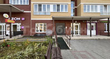 Снять торговое помещение, 79 кв. м. Фотография №1 Сдам торговое помещение с общей площадью 79м2, г. Высоково д., Московская обл., Россия, агентство ГорОбмен. Фотография №1