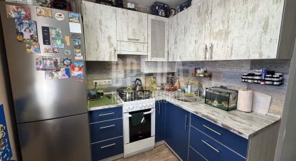 Купить квартиру 2-х комнатную, 44 кв. м. Фотография №1 Продам квартиру 2-х комнатную с общей площадью 44м2, 4/4 эт., на улице Льва толстого, г. Севастополь, Крым авт. респ., Россия, агентство Среда. Фотография №1