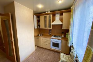 Продам квартиру 1 комнатную с общей площадью 33.5м2, 1/9 эт., на улице Наты бабушкиной, г. Кострома, Костромская обл., Россия, агентство Служба недвижимости СЛАВНА