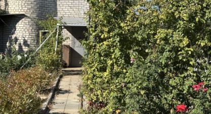 Продам коттедж/дачу 3-х комнатную с общей площадью 45м2, на улице 13-я, г. Не выбрано, Волгоградская обл., Россия, агентство Живем Дома. Фотография №1