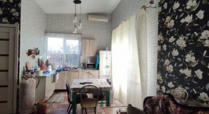 Купить коттедж/дачу 2-х комнатную, 91.4 кв. м., Россия, г. Волгоград. Фотография №9