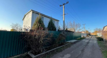 Продам коттедж/дачу 3-х комнатную с общей площадью 60м2, на улице 1-я, г. Волгоград, Волгоградская обл., Россия, агентство Живем Дома. Фотография №1