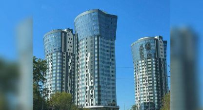 Продам квартиру 2-х комнатную с общей площадью 70.4м2, 12/26 эт., на улице Танковая, г. Казань, Татарстан респ., Россия, агентство JCat. Фотография №1