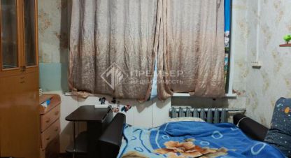 Продам комнату с общей площадью 17.4м2, 2/5 эт., на улице Грина, г. Слободской, Кировская обл., Россия, агентство Премьер Недвижимость . Фотография №1