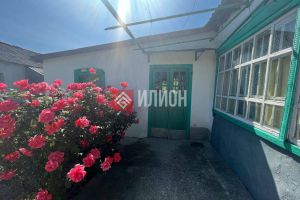 Продам дом 3-х комнатный с общей площадью 50.6м2, на улице Речной, г. Верхнесадовое, Крым авт. респ., Россия, агентство Илион