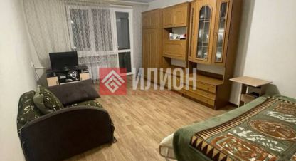 Продам квартиру 1 комнатную с общей площадью 32.2м2, 5/5 эт., на улице Комиссара морозова, г. Штурмовое пос., Крым авт. респ., Россия, агентство Илион. Фотография №1