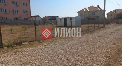 Купить земельный участок. Фотография №1 Продам земельный участок, на улице Авиаторов, г. Кача , Крым авт. респ., Россия, агентство Илион. Фотография №1