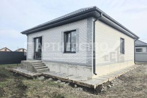 Продам дом 4-х комнатный с общей площадью 85м2, г. Ильский, Краснодарский край, Россия, агентство АН "Партнерство"