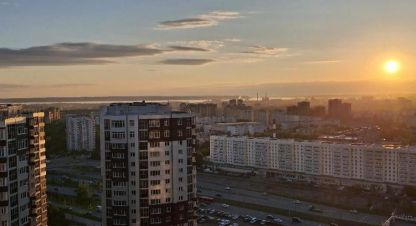 Купить квартиру 2-х комнатную, 80 кв. м. Фотография №1 Продам квартиру 2-х комнатную с общей площадью 80м2, 21/24 эт., на улице Рихарда Зорге, Приволжский район, г. Казань, Татарстан респ., Россия, агентство Арслан. Фотография №1