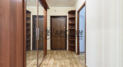 Купить квартиру 2-х комнатную, 69.5 кв. м. Фотография №1 Продам квартиру 2-х комнатную с общей площадью 69.5м2, 8/10 эт., на улице Салиха Батыева, Приволжский район, г. Казань, Татарстан респ., Россия, агентство Арслан. Фотография №1