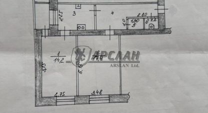 Купить квартиру 2-х комнатную, 52 кв. м. Фотография №1 Продам квартиру 2-х комнатную с общей площадью 52м2, 1/3 эт., на улице Партизанская, Московский район, г. Казань, Татарстан респ., Россия, агентство Арслан. Фотография №1