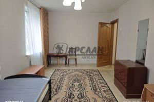 Продам квартиру 2-х комнатную с общей площадью 43.8м2, 1/5 эт., на улице Волгоградская, Московский район, г. Казань, Татарстан респ., Россия, агентство Арслан Продам квартиру 2-х комнатную с общей площадью 43.8м2, 1/5 эт., на улице Волгоградская, Московский район, г. Казань, Татарстан респ., Россия, агентство Арслан