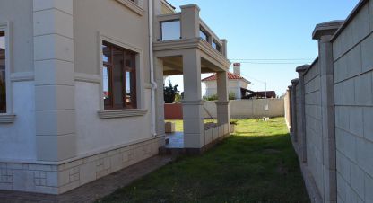 Купить 4-х комнатную дом на улице Набережная андрея первозванного г. Севастополь. Фотография №4