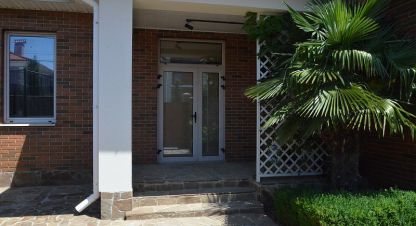 Купить дом 4-х комнатную, 303 кв. м. Фотография №8 Купить дом 4-х комнатную, 303 кв. м., Россия, г. Севастополь. Фотография №8