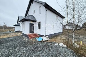 Продам дом 5-ти комнатный с общей площадью 150м2, на улице Старателей, г. Курганово, Свердловская обл., Россия, агентство Артис Про Продам дом 5-ти комнатный с общей площадью 150м2, на улице Старателей, г. Курганово, Свердловская обл., Россия, агентство Артис Про