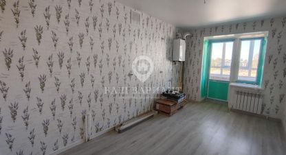 Купить квартиру 1 комнатную, 39 кв. м. Фотография №1 Продам квартиру 1 комнатную с общей площадью 39м2, 4/4 эт., на улице Ленинское шоссе, г. Углич, Ярославская обл., Россия, агентство Ваш Вариант. Фотография №1