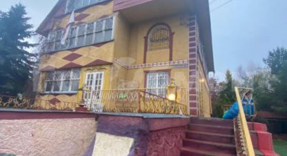 Купить дом, 380 кв. м. Фотография №1 Продам дом с общей площадью 380м2, на улице Московская, г. Рабочий посёлок заокский, Тульская обл., Россия, агентство ГорОбмен. Фотография №1