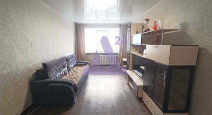 Продам квартиру 3-х комнатную с общей площадью 60.7м2, 5/5 эт., на улице Депутатская, г. Новоалтайск, Алтайский край, Россия, агентство АН Династия 24. Фотография №1