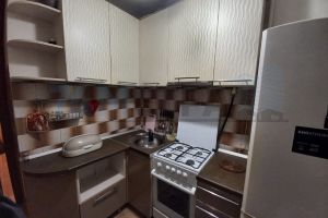 Сдам квартиру 2-х комнатную с общей площадью 49м2, 1/5 эт., на улице Шаумяна ул, Советский район район, г. Челябинск, Челябинская обл., Россия, агентство 74 метра