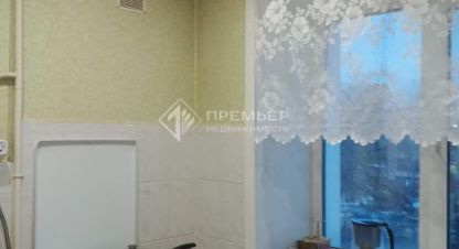 Купить квартиру 3-х комнатную, 56.4 кв. м., Россия, г. Слободской. Фотография №8