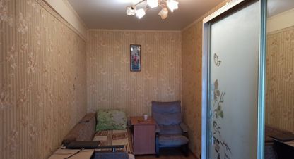 Продам квартиру 2-х комнатную с общей площадью 41м2, 2/5 эт., на улице Победы пр-кт., Нахимовский район, г. Севастополь, Крым авт. респ., Россия, агентство Интернет-партнер. Фотография №1