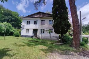 Продам квартиру 3-х комнатную с общей площадью 43м2, 2/2 эт., на улице Братская (лазаревский) ул, Лазаревский район, г. Сочи, Краснодарский край, Россия, агентство Интернет-партнер