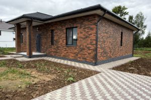 Продам дом 3-х комнатный с общей площадью 135м2, г. Колодкино д, Калужская обл., Россия, агентство Интернет-партнер Продам дом 3-х комнатный с общей площадью 135м2, г. Колодкино д, Калужская обл., Россия, агентство Интернет-партнер