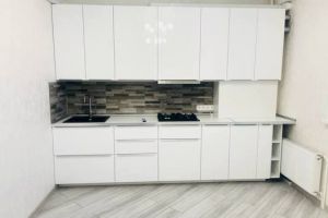 Продам квартиру 3-х комнатную с общей площадью 78м2, 5/9 эт., на улице Батурина ул, Центральный район, г. Симферополь , Крым авт. респ., Россия, агентство Интернет-партнер